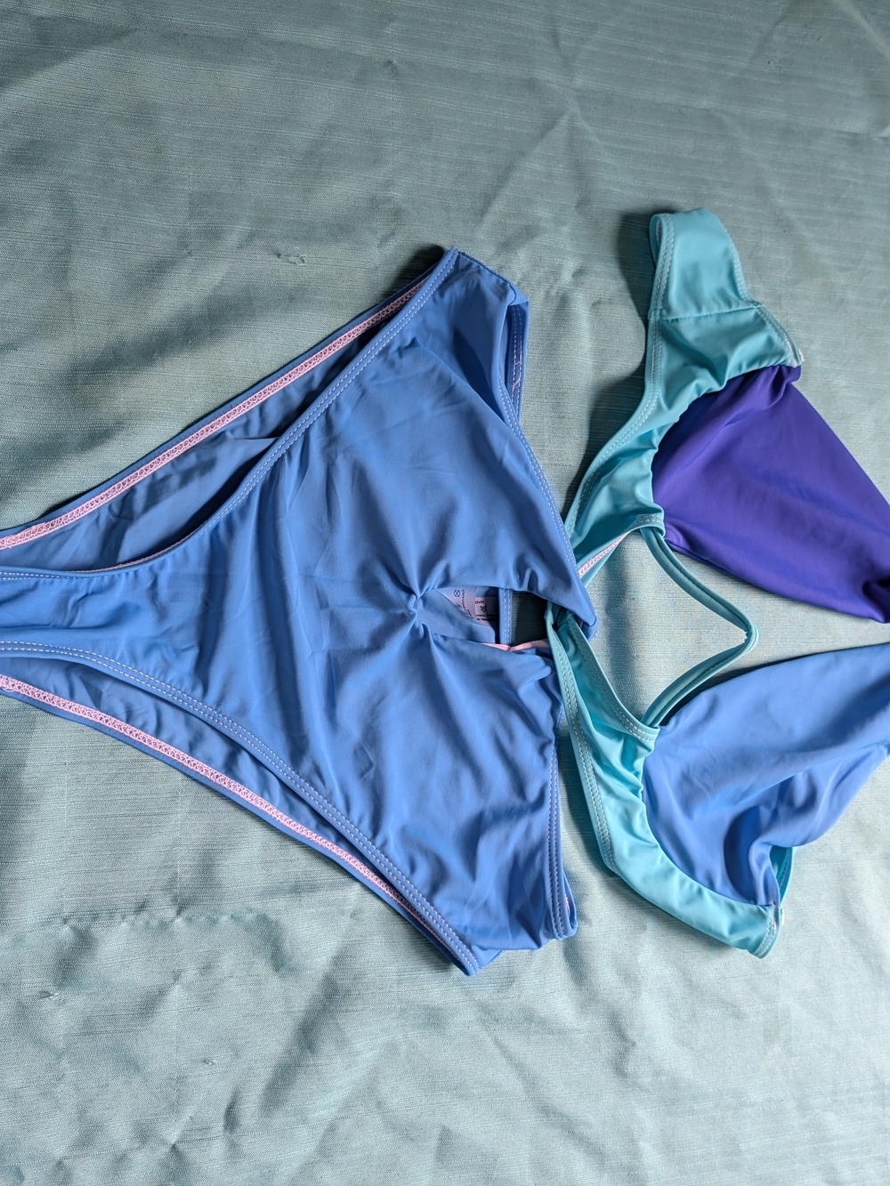 SHEIN Colorblock Cutout One-Piece Swimsuit in Bright Blue and Aqua - Picture 3 of 5